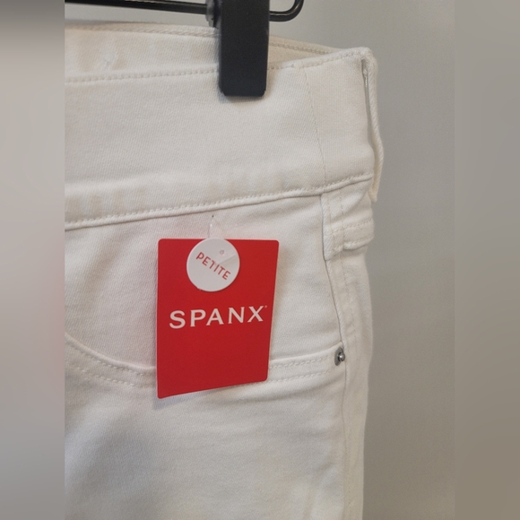 Spanx Straight Leg Jeans Size Large Petite New NWT - Picture 4 of 9